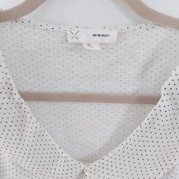 NWOT Pins & Needles Polka-dot Shirt - Picture 4 of 8